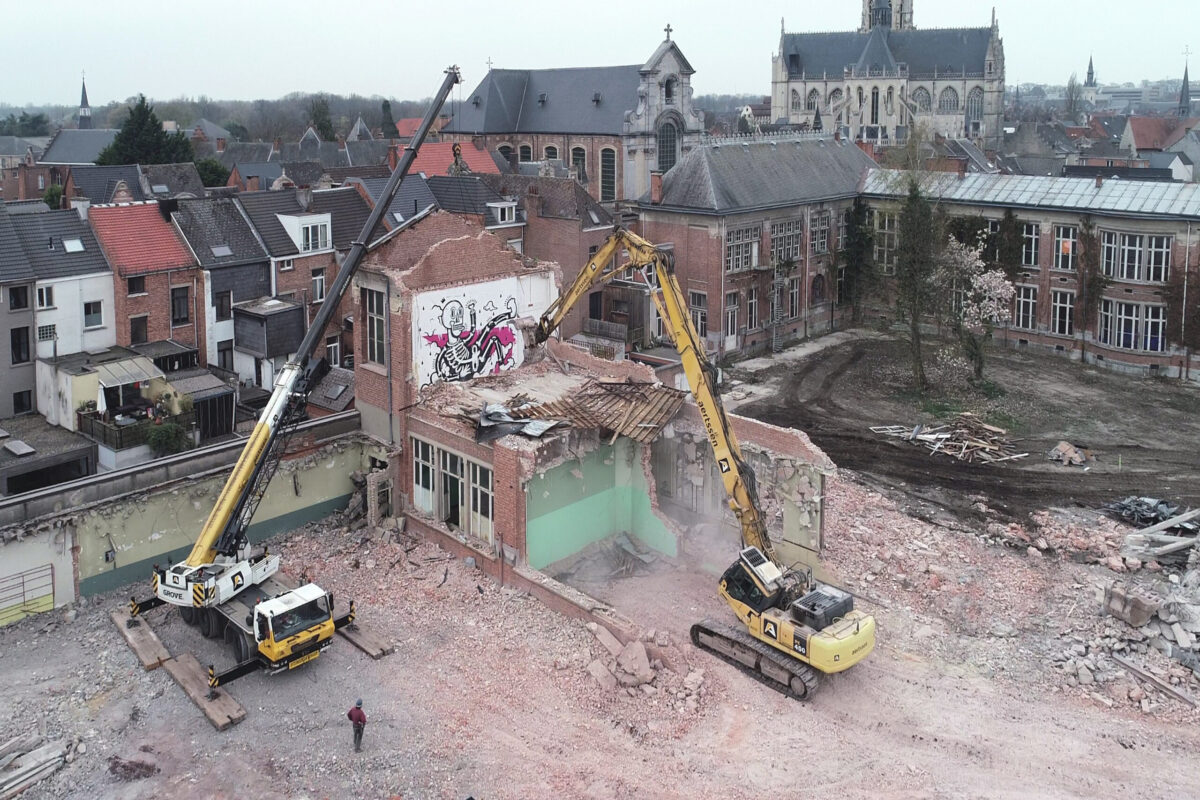 Démolition du Normaalschoolsite Lier a commencé